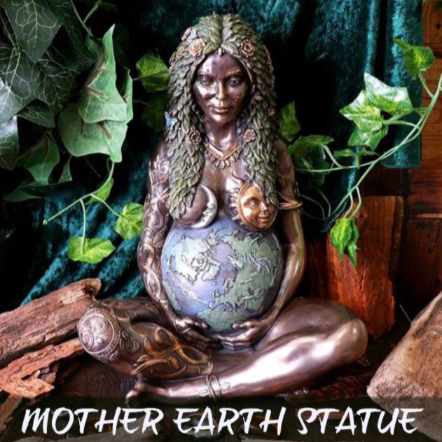 Mutter Erde Statue.